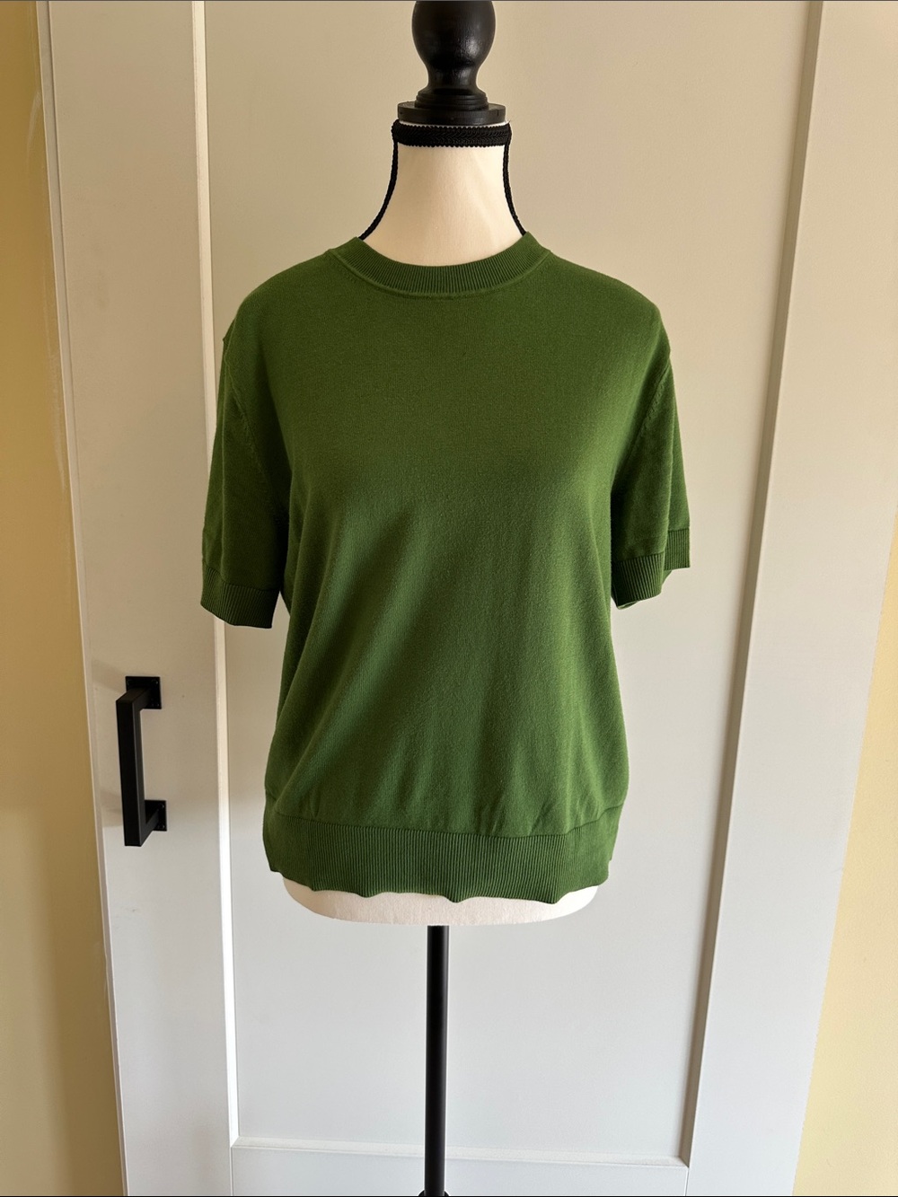 Banana Republic Forever Classic Crewneck Short-Sleeve Top in Green